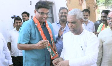 ವೀರಣ್ಣ ಚರಂತಿಮಠ ಪರ  ಸಚಿನ್ ಹೊಕ್ರಾಣಿ ಮತಯಾಚನೆ