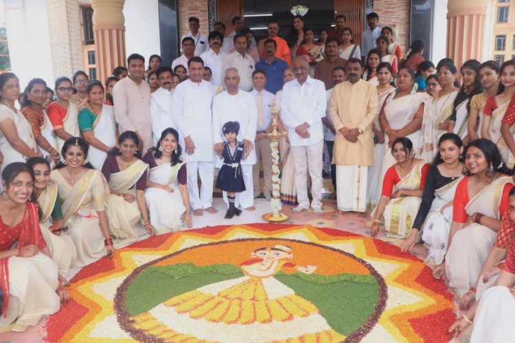 ಹಬ್ಬಗಳು ಭಾಷೆಗಳ ನಡುವಣ ಸೌಹಾರ್ದ ಸೇತುವೆಗಳು: ಡಾ.ವೀರಣ್ಣ ಚರಂತಿಮಠ